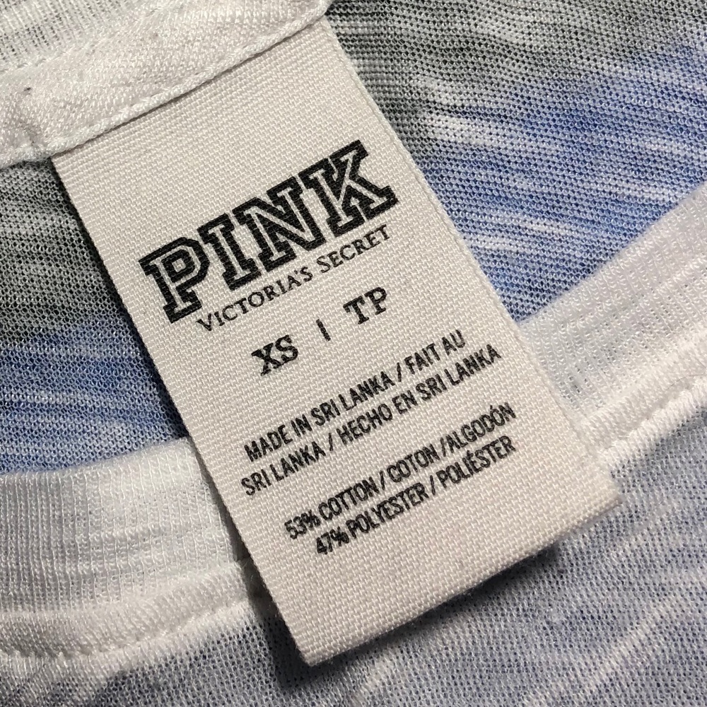 VS shirt! fits oversized and very stretchy